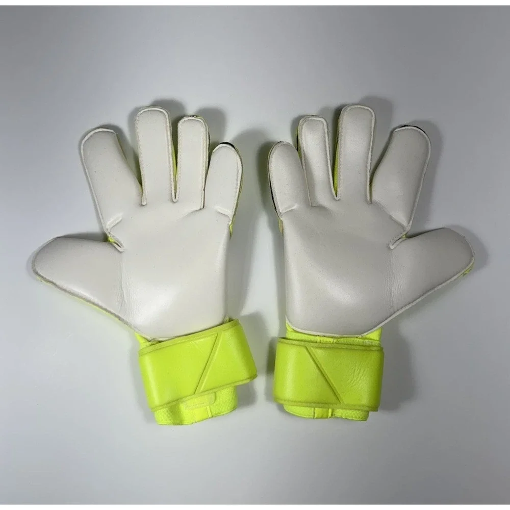 NIKE Grip3 Goalkeeper Soccer Gloves Yellow Black Men's 10 *NEW* HQ0256-702 $72 - Picture 5 of 8